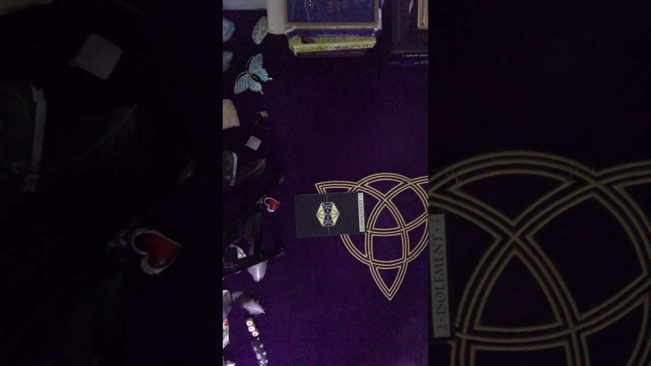 Un message arrive pour toi : « j’ai besoin de toi ❤️ »