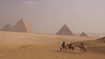 Perché è importante la piramide di Djoser?