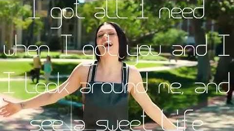 Kizoa Video Editor - Movie Maker: Jessie J Flashlight