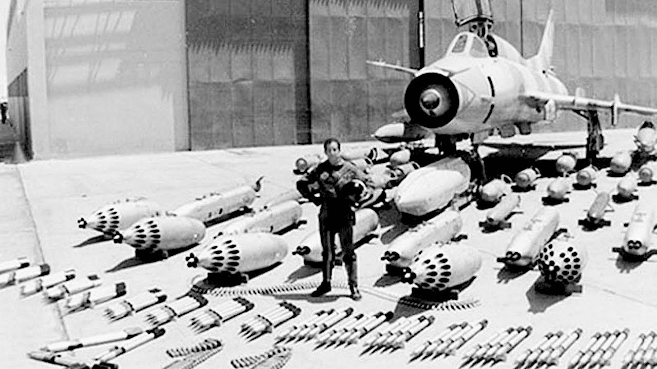 Fighter pilot Oscar Santa María Huertas talks shooting at a UFO, "La Joya," Peru, April 11, 1980