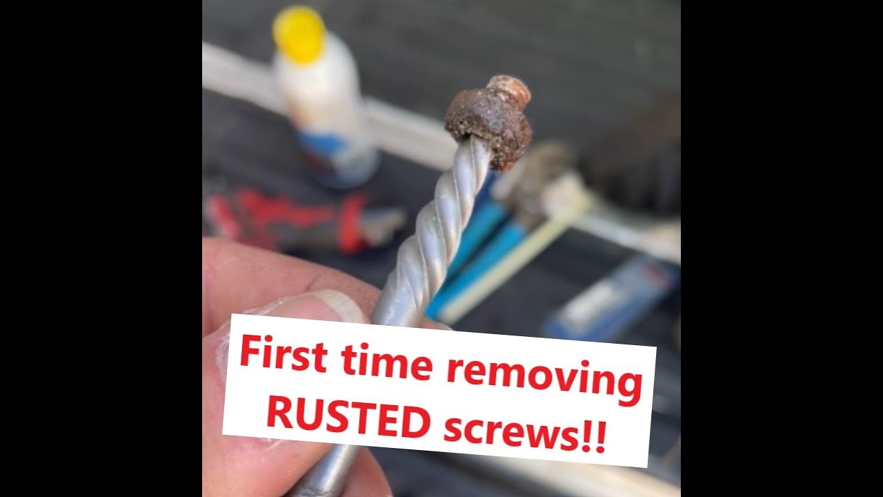 Remove Rusted Screw FIRST TIME removing RUSTED screws! Gahhhh! #shorts - YouTube