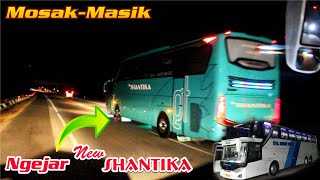 Mosak-Masik Tombo Ngantuk !!! Sudiro Tungga Jaya UHD Scania K410 Ngejar New Shantika Kobelco