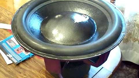 showing 2nd dustcap and white blooming.MOV