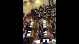 Diputados aprueban polémico TPP11 con 77 votos a favor y 68 en contra