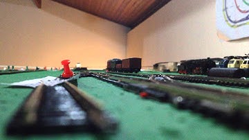 EPR - Eric Paul Railway - DB E 103 pulling Minitrix 15876 wagon set