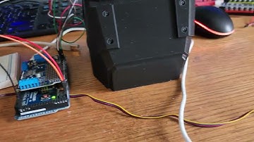 3D Printed Pit Droid Gets a Motorized Head! Quick Build Update