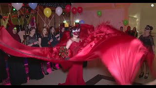 En Iddiali Salon Girişi/Most Ambitious Entry/معظم دخول الطموح/ Ən Iddialı Giris 
