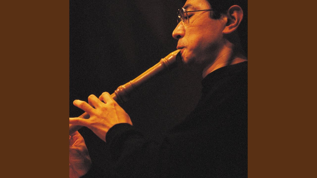 在 YouTube 上观看 Salamander II for Soprano Recorder