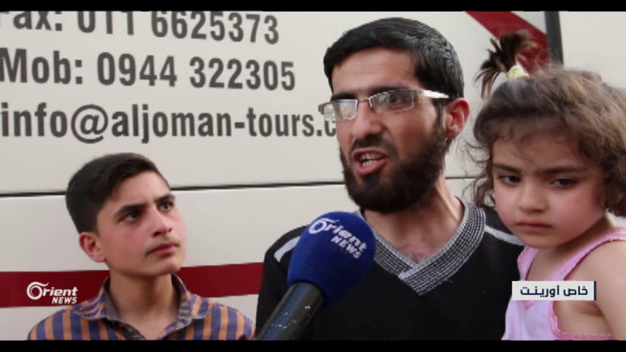 وصول خمس حافلات من مهجري الزبداني ومضايا إلى إدلب