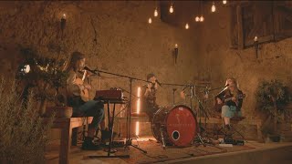 Video voorbeeld van "Wildwood Kin - Dakota (Live from the Homegrown Sessions)"