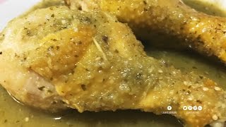 Muslos pollo en verde y piernas salsa