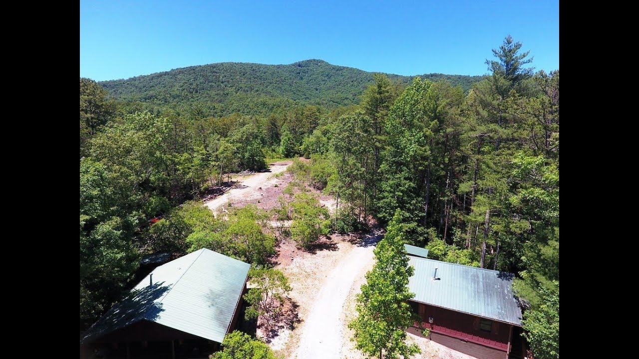 Chimney Mountain Views and Hiking at Pet Friendly Cabins ...