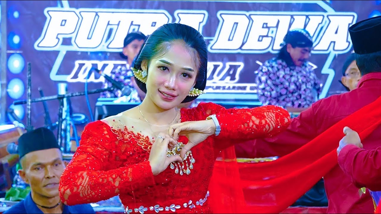 Cs. PUTRA DEWA Dirumah Bpk. JUMADI / IBU SUKARTI Krajan Salamwates Dongko Trenggalek VOL.1