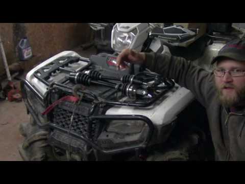 Video: Ինչպե՞ս փոխել յուղը 2007 թվականի Honda Rubicon-ում: