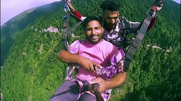 Paraglider posts viral video after he gets vertigo while gliding