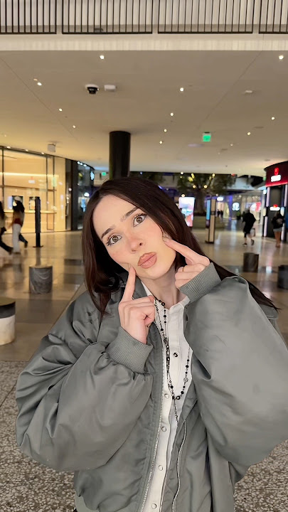 I got her with the “Oni-chan” trend 😭 #wusworld  @elsarca