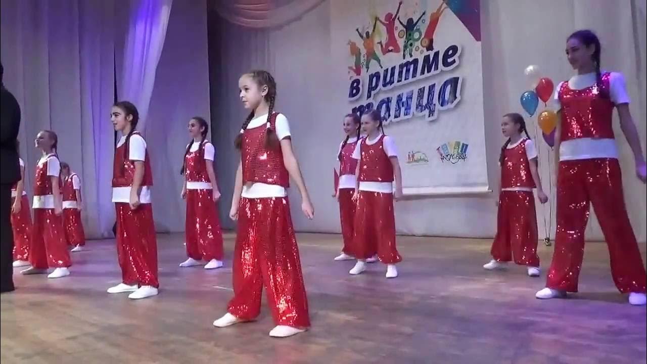 Танец без ритма. Патриотический танец. Рисунок в ритме танца. Синяя птица студия эстрадного танца. Ансамбль эстрадного танца имидж дк.
