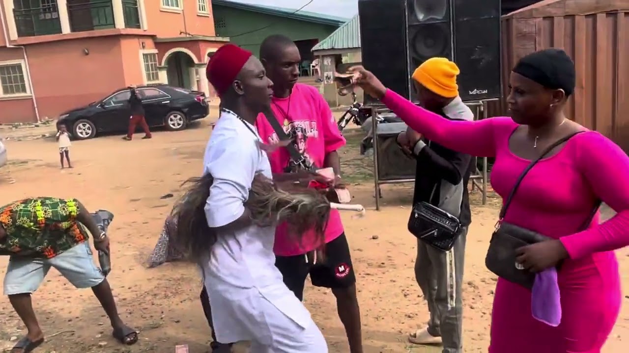 Agege live stage at umueze-Anam for Mr ifesinachi obugo (E-Money)father’s burial on 24/04/2025