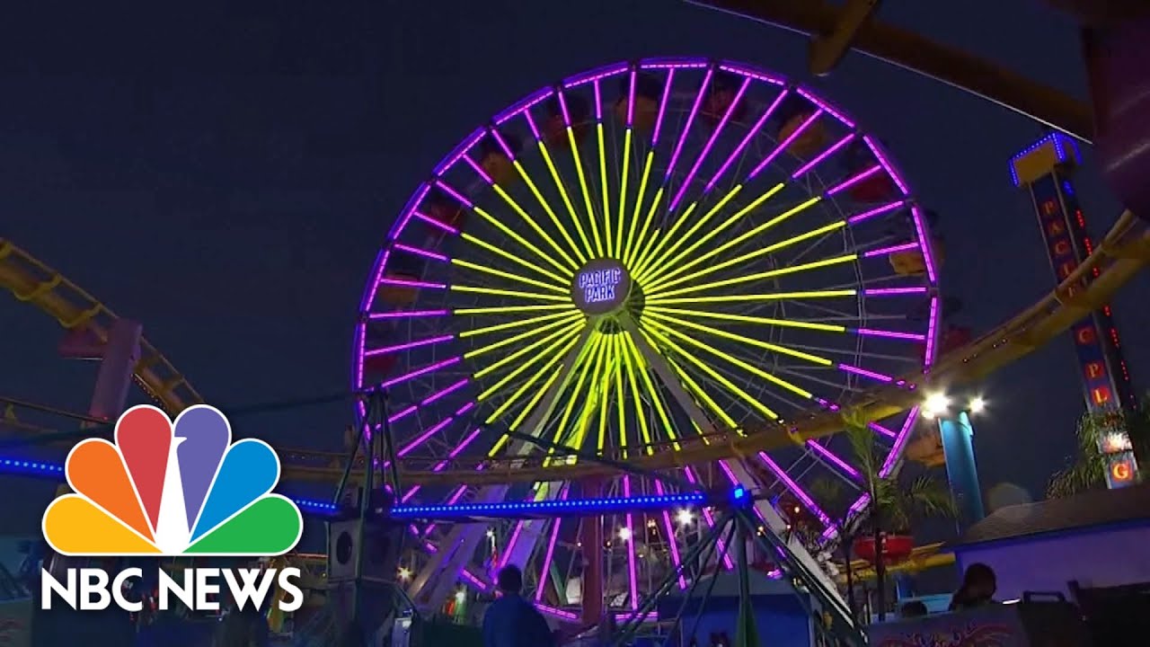 Kobe Bryant Honored In Lights On Santa Monica Pier Kobe Bryant Honored In Lights On Santa Monica Pier