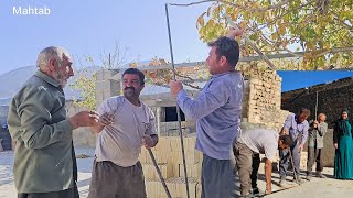 Download Lagu Forming and bonding three rebars in the wall frame to reinforce and build the wall MP3