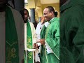 Pè Crolson Franklin tap bay anpil benediksyon aprè mès li