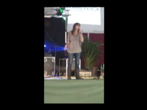 Christel Peters sings I don't know how to love him