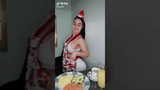 Hot Desi Girl Showing Her Big Boobs In Dance Jawani Buabi Aunty Sexy Room Dance 2021 XXX Videos