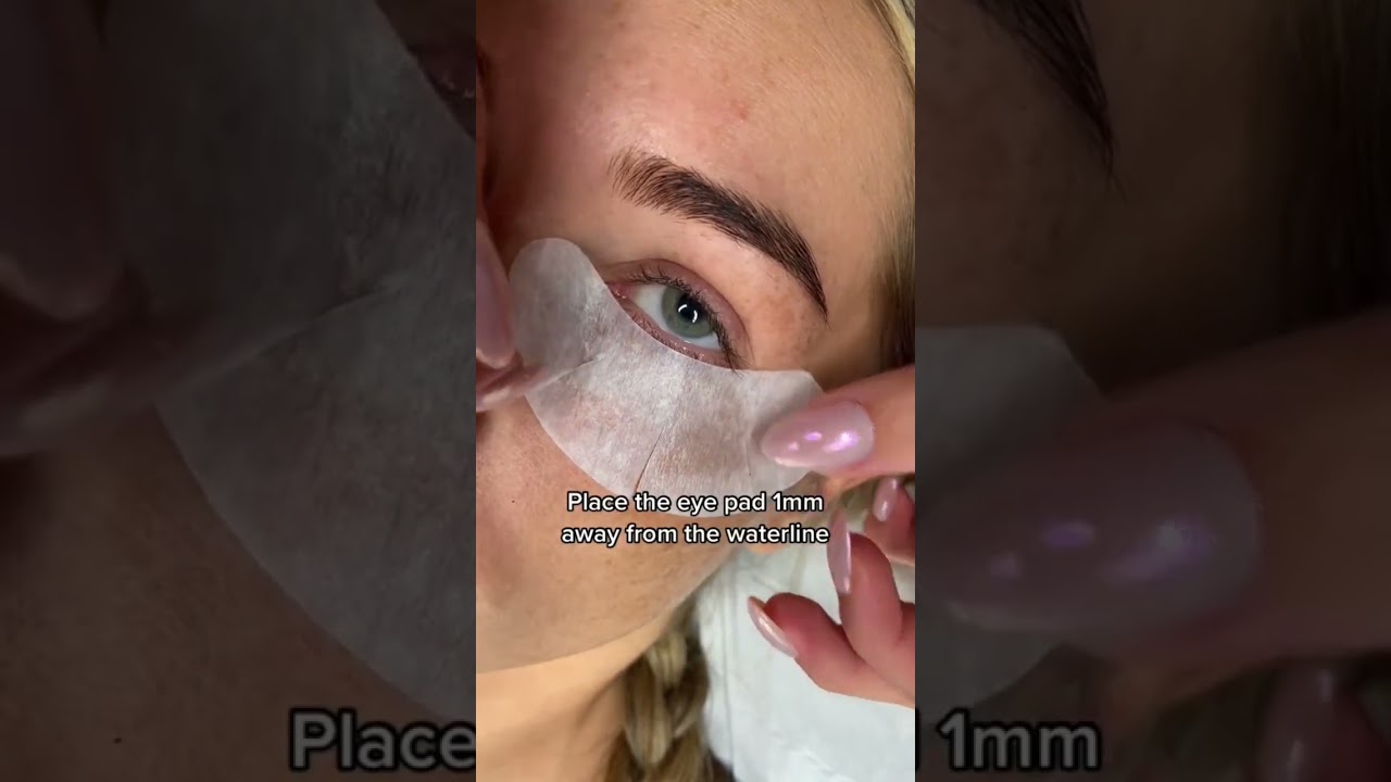 Eyelash Technician Tips - how to apply eye pads