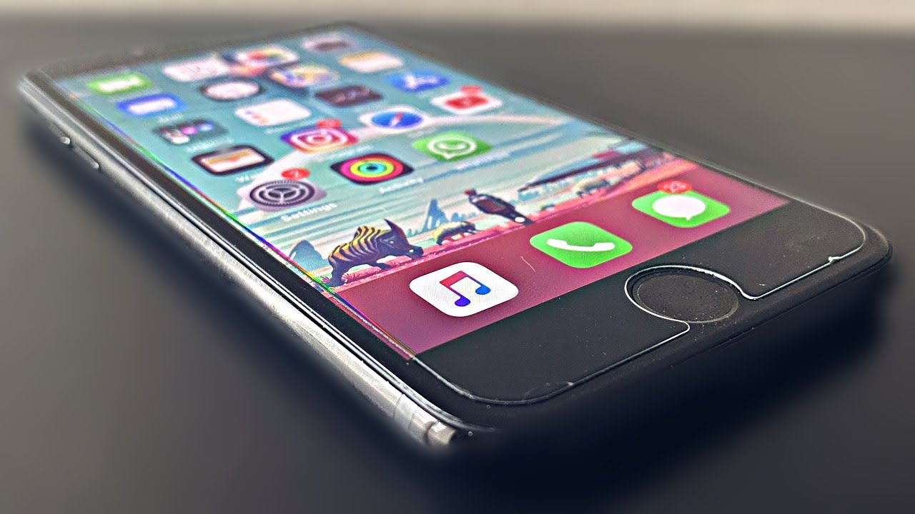 Using The iPhone 7 In 2021? (Review) - YouTube