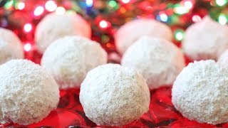 EASY Christmas Snowballs  Pecan Balls  So Easy, ANYONE Can Make These