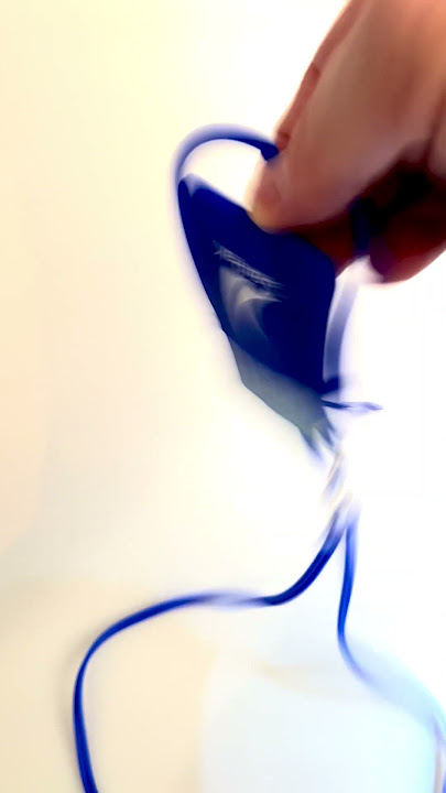 SailPak CruisePal Cruise Card Holder Shake Test #cruise #sailpak #lanyard #cruiseaccessories