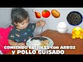 mi bebé de 1 año de 9 meses comiendo arroz con caraotas (frijoles ) 🤤 con pollo guisado y papas 🥰