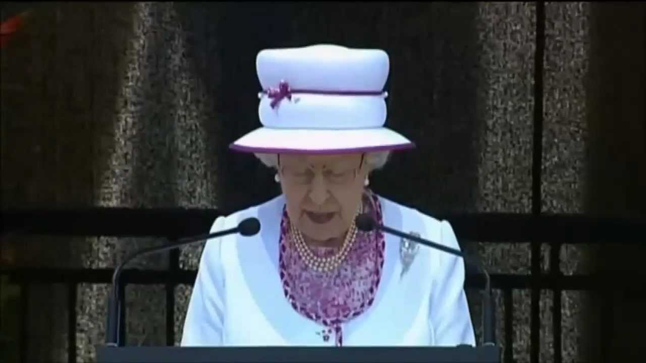 Day 11 The Queen of Australia Tour October 2011 YouTube