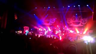 Five Finger Death Punch   The Bleeding   Live