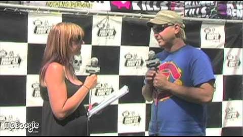 LESS THAN JAKE - Vans Warped Tour 2009 interview