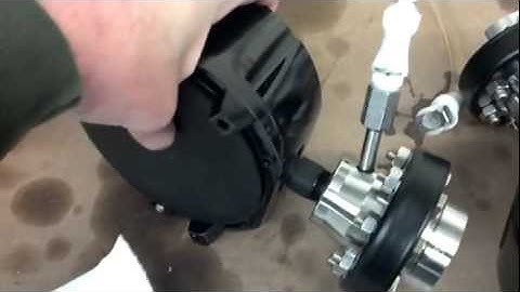 Vacuum filling diaphragm seal and gauge (Bordon tube)