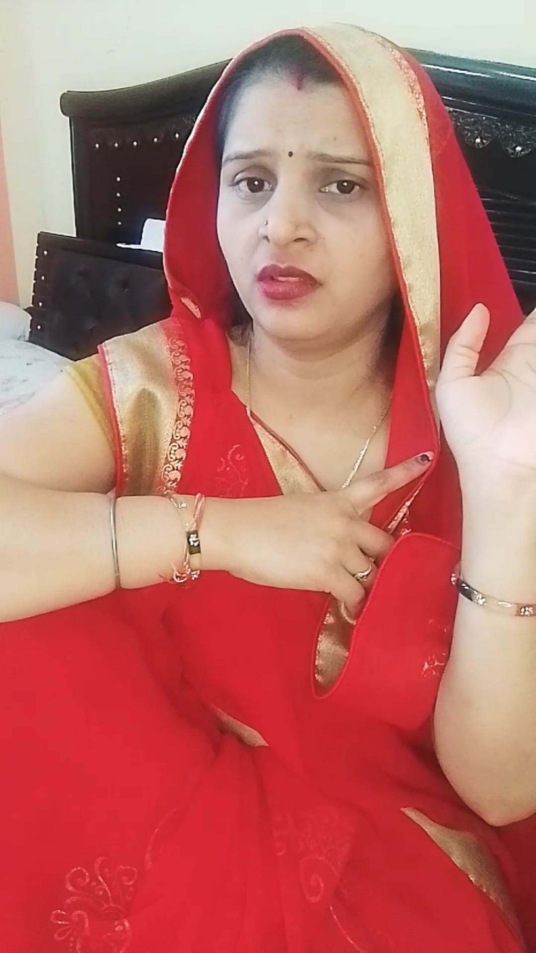 शादी से पहले और बाद में #comedyshorts #funnyshorts #short#ytshorts #sasural #youtubeshorts
