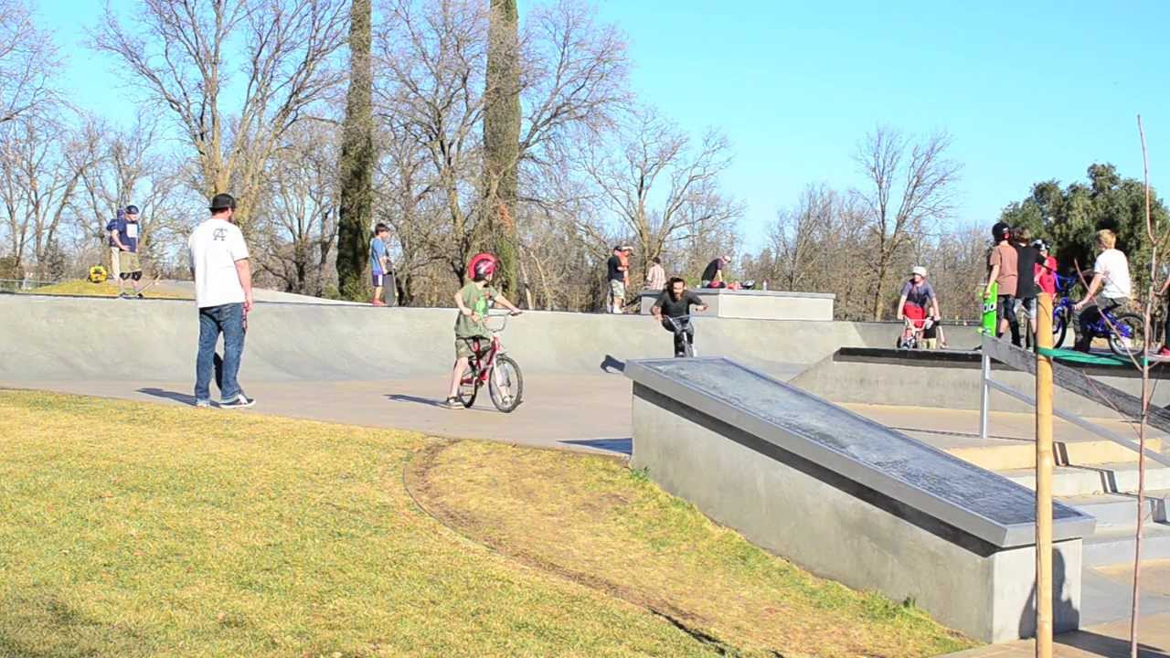 Corning Skatepark Day Trip - YouTube