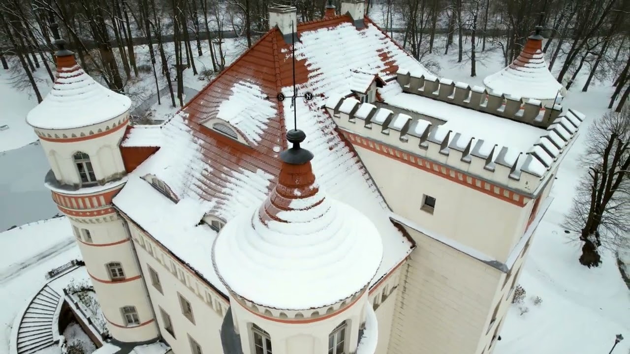 Fantastyczny Pałac Wojanów XVI w. The fntastic palace of Wojanów 16th century. Drone. cz.III