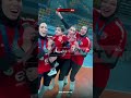 فرحة أصغر مشجع أهلاوي مع فتيات الذهب 