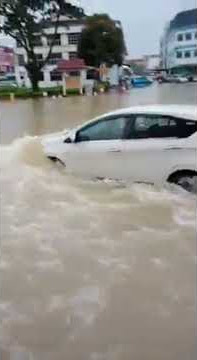 myvi king!!!buat hal lagi..banjir apa  ada hall.!!!