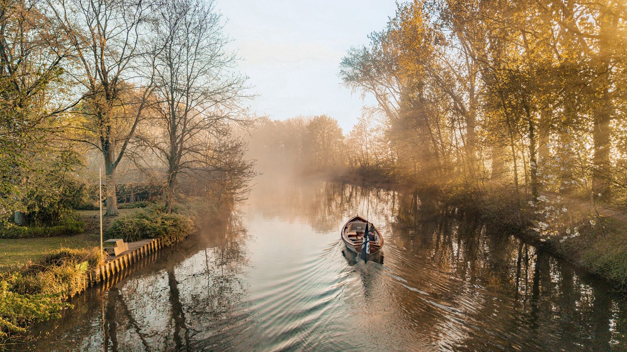 Riverside Luxury on the Leie | Cinematic Estate Video