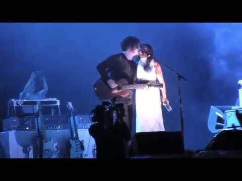Jack White- "Love Interruption" Live (720p HD) at Lollapalooza on August 5, 2012