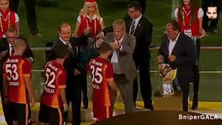 Adam Var Dünyasında....melo Resimi