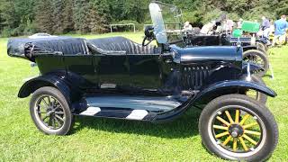 1923 BLACK FORD MODEL T CONVERTIBLE