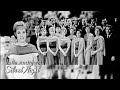 Silent Night (1961) - Julie Andrews, George Becker Singers
