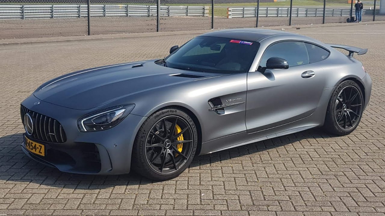 AMG GTR in city traffic