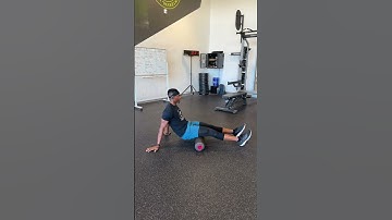 Foam roll hamstring