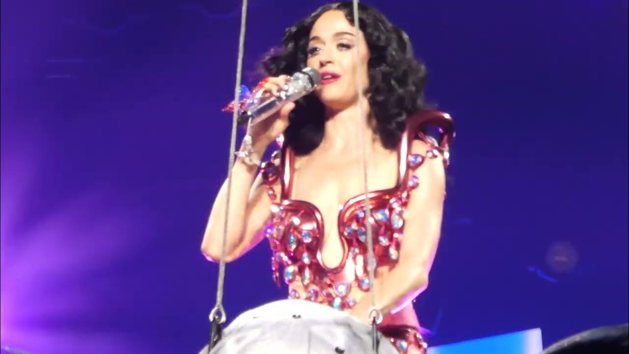 Katy Perry - Roar - MSG NY - 11th of August 2025 Katy Perry - Roar - MSG NY - 11th of August 2025