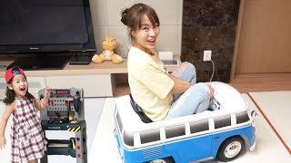 자동차 정비는 서은이를 찾아주세요!! 서은이의 자전거 전동자동차 보쉬 수리 정비 놀이 타요 Power Wheel Bosch Tools screenshot 4